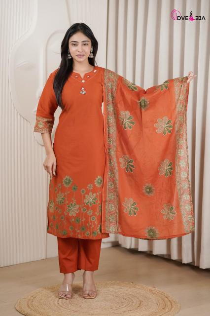 Dveeja vardani wholesaler of new kurti design